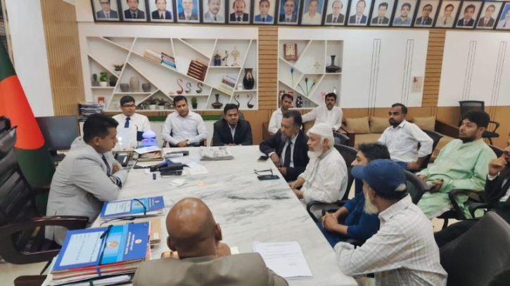 মোহাম্মদ আলীকে ‘অবাঞ্ছিত’ ঘোষণার দাবি